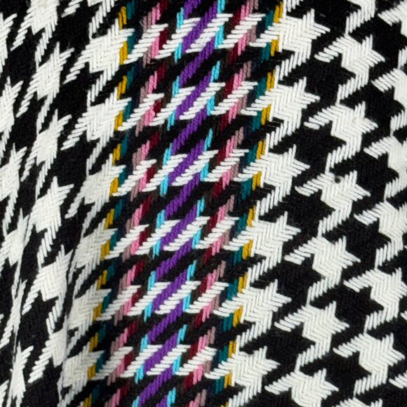 Chico's Ruana Wrap Black and White Houndstooth Print with Fringe Wrap Sz OS - Picture 6 of 12